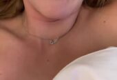 Very sexy blonde women seeking men