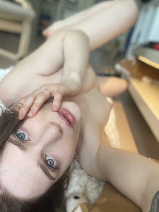 I am available for sex.