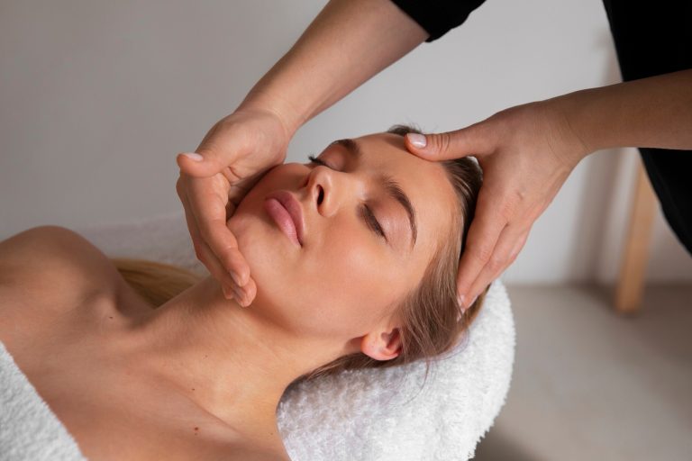 Prostatic massge, thaï massage and happy ending