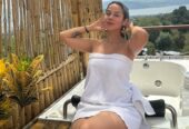 Available for all kind of sexy fun and body massage