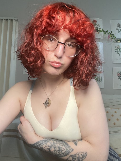 I am available for all paid sexual encounters and also massages. Interested? Write to me.