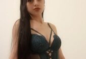 Party girl Sexy, confident and irresistible. 💋 Sweet, playful and ready to make your time unforgettable. Discreet, passionate and always with a smile