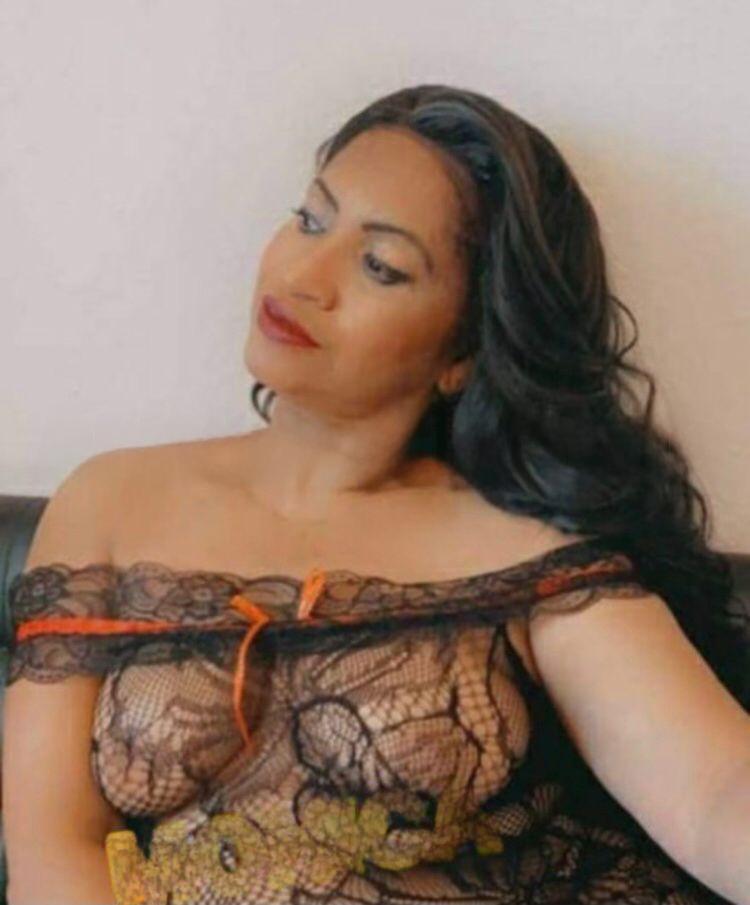 VALBY EXOTICA MULAT.QUEEN OF BLOWJOB and ANAL.